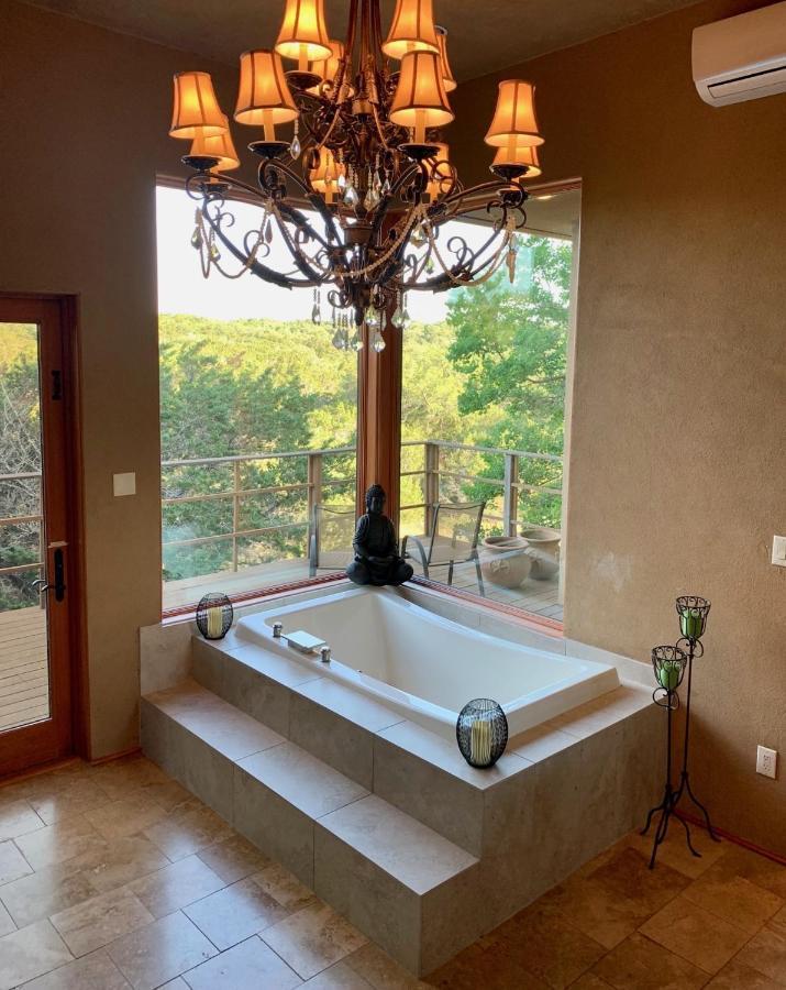 Scenic Hill Country Retreat - Rhino Ranch Villa Ню Браунфелс Екстериор снимка