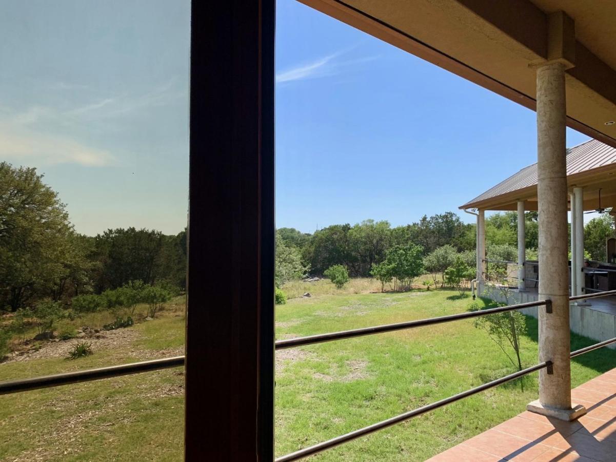 Scenic Hill Country Retreat - Rhino Ranch Villa Ню Браунфелс Екстериор снимка