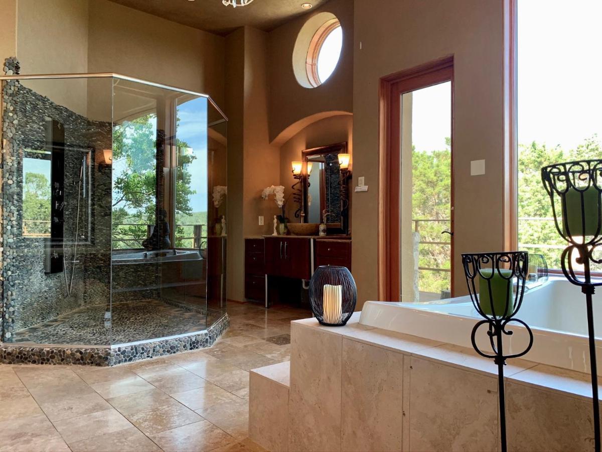 Scenic Hill Country Retreat - Rhino Ranch Villa Ню Браунфелс Екстериор снимка