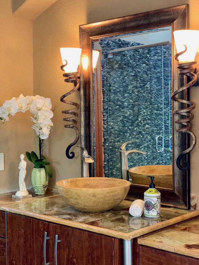Scenic Hill Country Retreat - Rhino Ranch Villa Ню Браунфелс Екстериор снимка