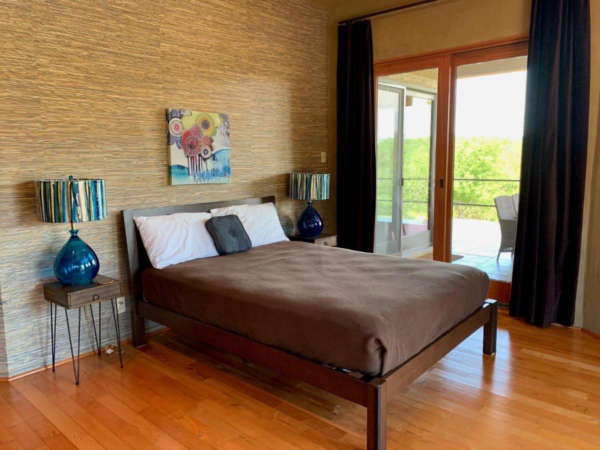 Scenic Hill Country Retreat - Rhino Ranch Villa Ню Браунфелс Екстериор снимка
