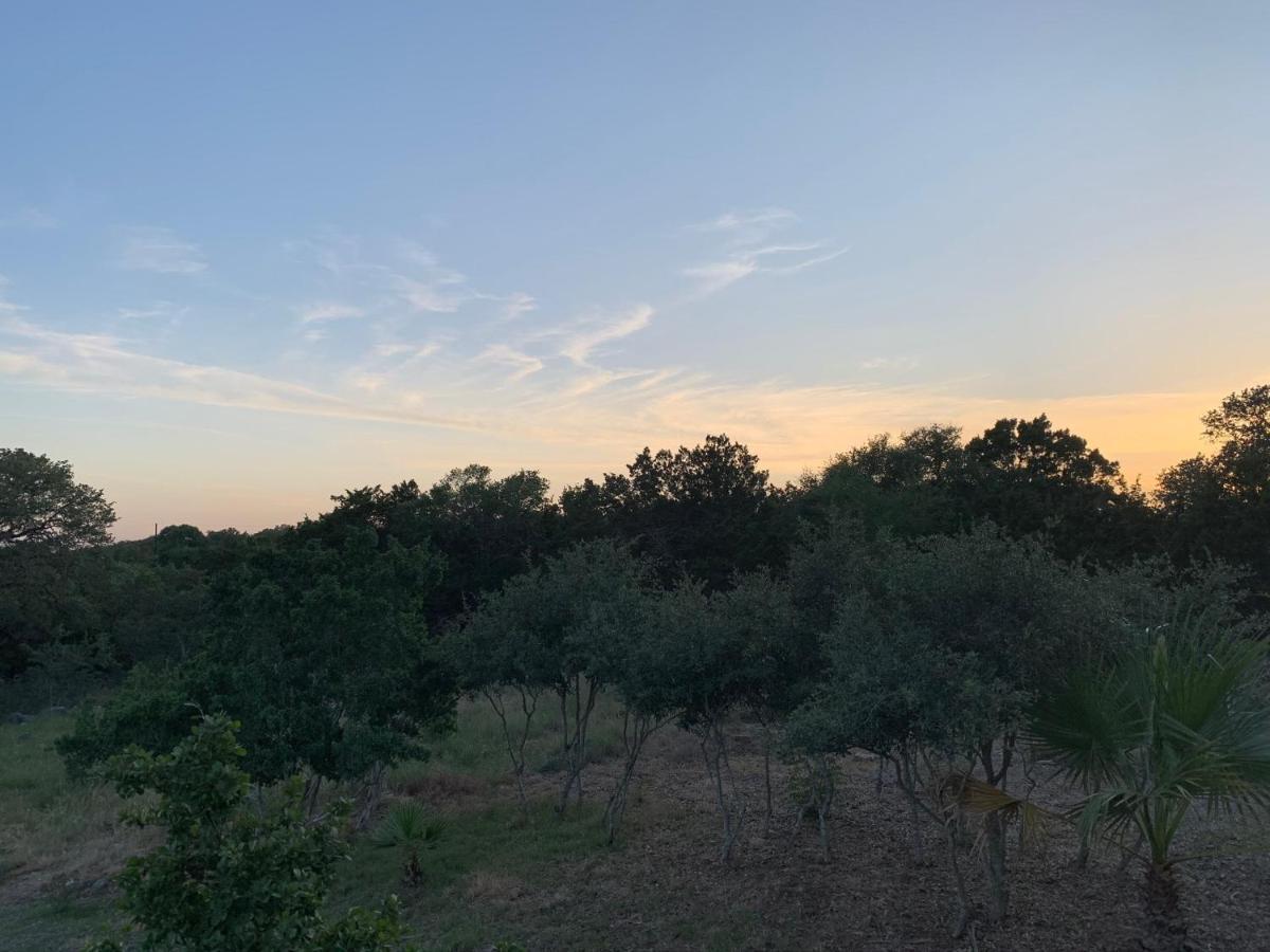 Scenic Hill Country Retreat - Rhino Ranch Villa Ню Браунфелс Екстериор снимка